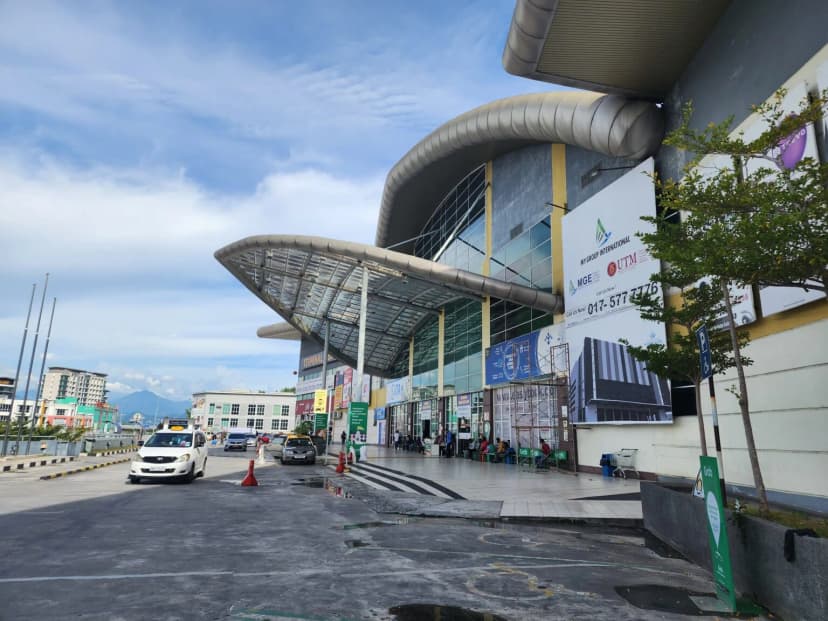 Bus terminal Amanjaya IPOH